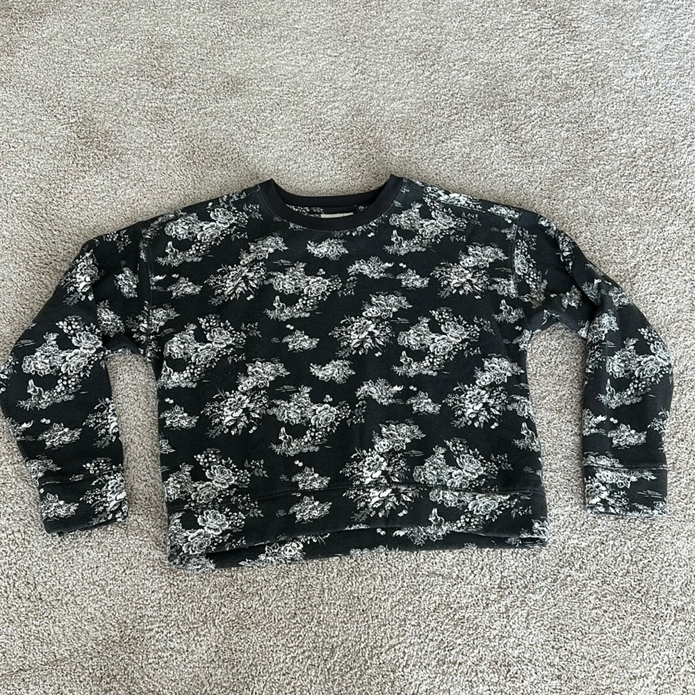 Universal Thread Floral Rabbit Dark Gray and White Sweatshirt Fleece Med
